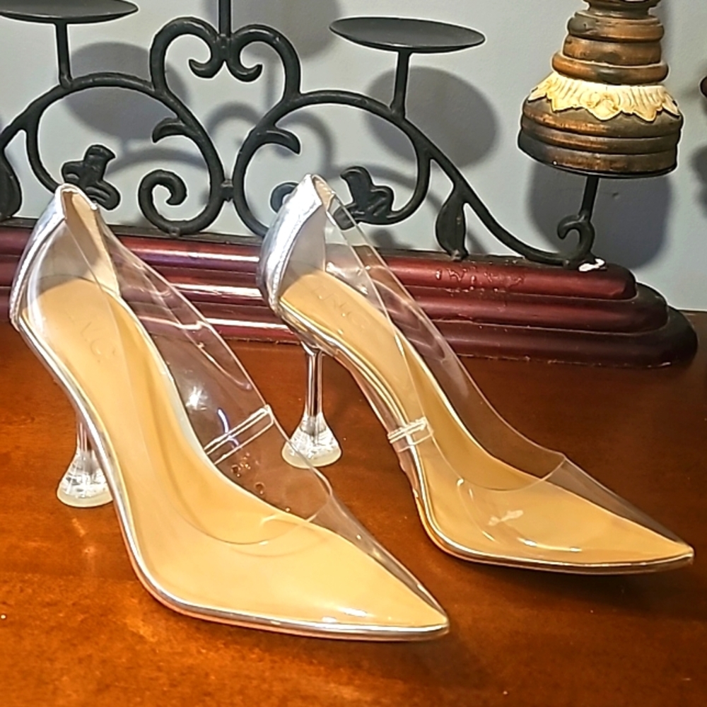 New, Macy's INC Savitri Designer Clear Flare Heel Pump w/Silver, Sz 8